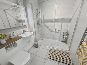Photo 7- click for photo gallery